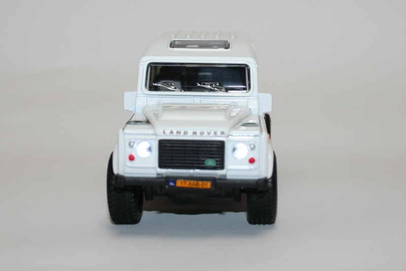 Die Cast Pull-Back Land Rover Defender - Front View with Lights